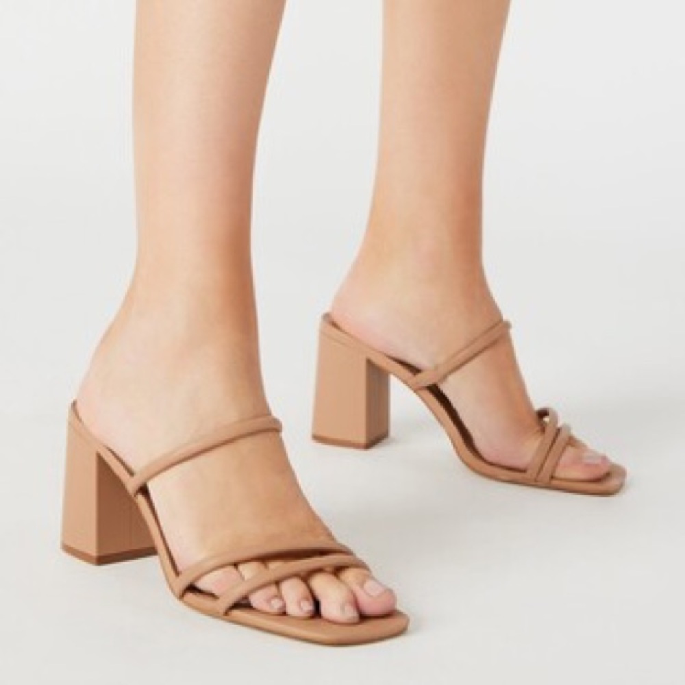 Steve Madden Tan Block Heel Sandals